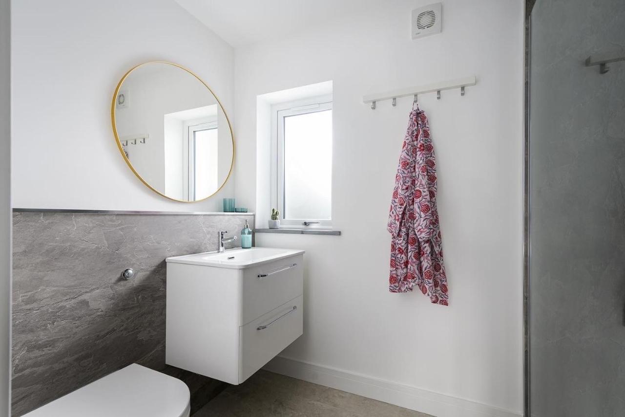 The Hideaway, Modern 3 Bed In Tintagel, Cornwall ภายนอก รูปภาพ